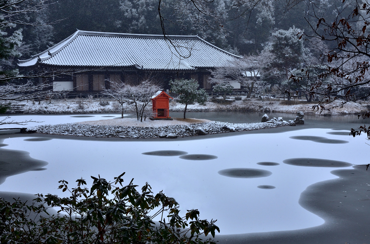 浄瑠璃寺（じょうるりじ）